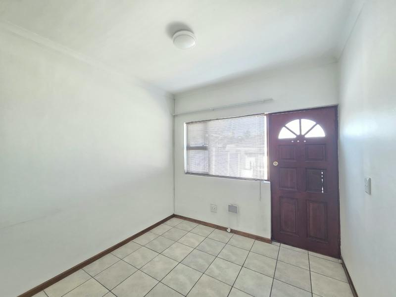 To Let 1 Bedroom Property for Rent in Avondale Western Cape